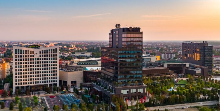 Evenimente amuzante și treasure hunt de Halloween, în Iulius Town