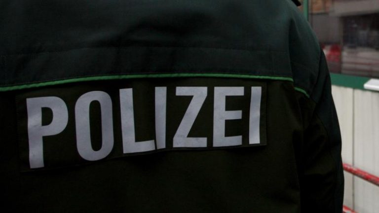 Cel puţin şapte răniţi în urma unei bătăi între români, în Germania