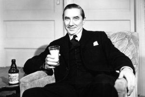 bela-lugosi-5-300x201