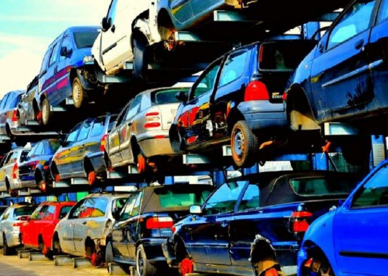 Încă 20.000 de vouchere Rabla, disponibile din 19 august. Câți bani primesc de la stat cei care vor să-și cumpere mașini electrice