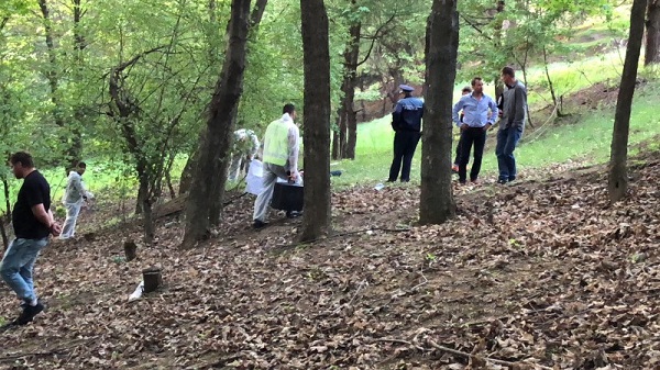Cazul tinerei găsită moartă într-o pădure din Reșița, la finalul lui aprilie, departe de a fi rezolvat