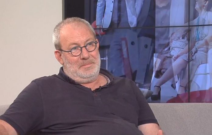 florin-busuioc-la-ok-tv-e-ok-sa-fii-vedeta-cu-dana-savuica-7