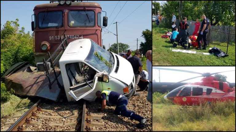 Imagini greu de suportat! Un tren a spulberat o mașină în care se aflau trei persoane VIDEO