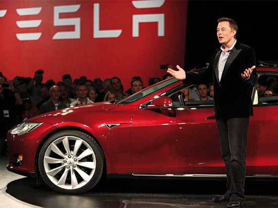 Tesla anunţă că livrează maşini cumpărătorilor din România, Polonia, Ungaria şi Slovenia