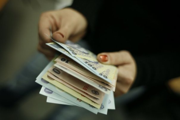 Ce salarii câștigă românii: județele cu cei mai săraci și cei mai bogați angajați