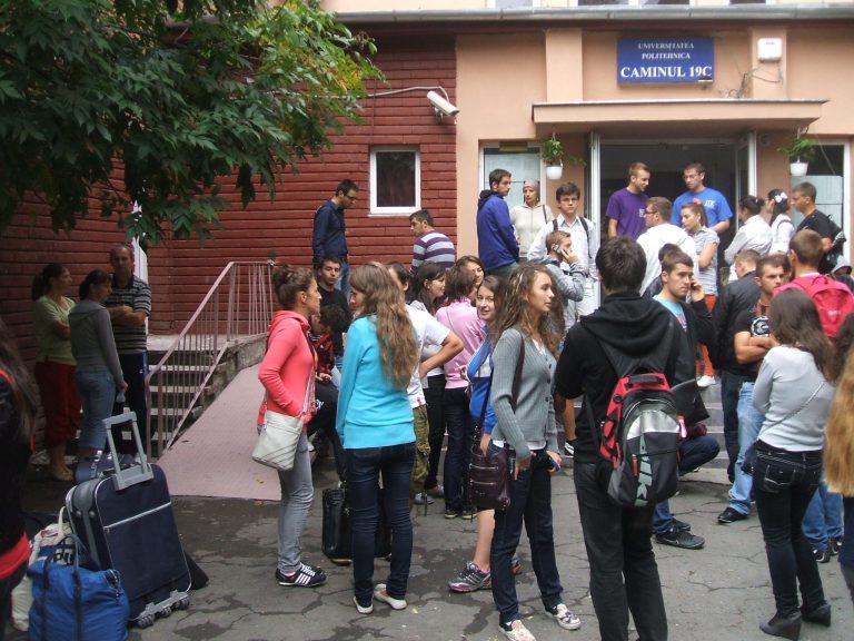 Universitatea Politehnica asigură cazare în cămin pentru toți studenții proprii