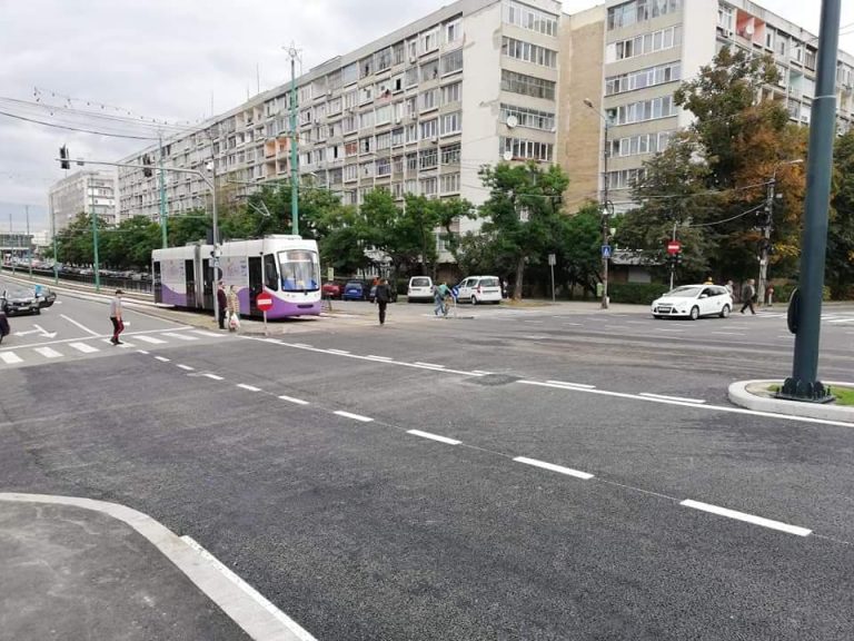 Liber pentru șoferi și pietoni, pe Podul Dragalina