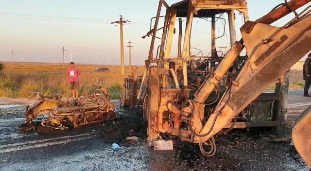 Moarte cumplită pentru doi motocicliști