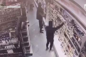 Un tânăr a înfruntat un hoţ, într-un supermarket din vestul țării
