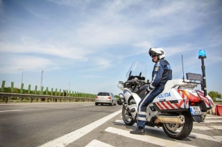 Motocicliști prinși pe contrasens pe A1 Deva – Sibiu VIDEO