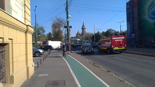 Update: O persoană a ajuns la spital în urma unui accident, în centrul Timișoarei. Cum s-a întâmplat totul