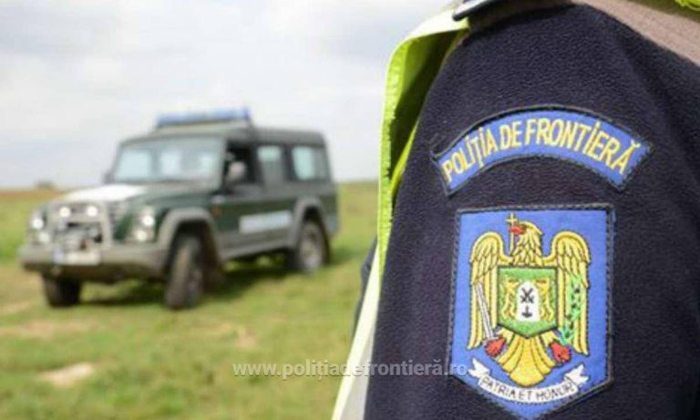 Doi pakistanezi, tată și fiu, opriți la granița cu Serbia