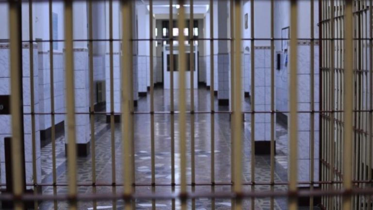 Anchetă în penitenciar: cât de mult au crescut taxele neoficiale. O zi de permisie costă 200 de euro
