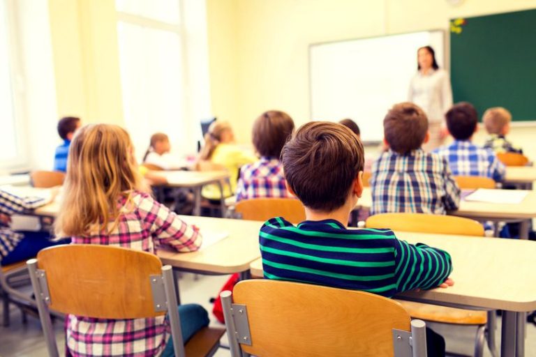 Ce se întâmplă cu anul școlar. Anunț de ultimă oră al ministrului educației