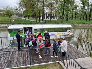 Vaporașele circulă pe Bega după orarul de iarnă