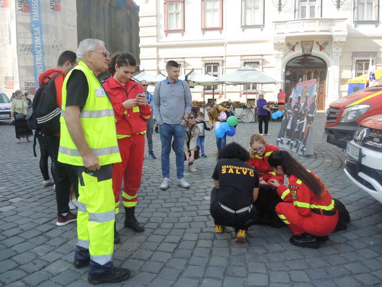 Ziua Serviciilor Publice a devenit atracția unei amieze de toamnă / FOTO-VIDEO