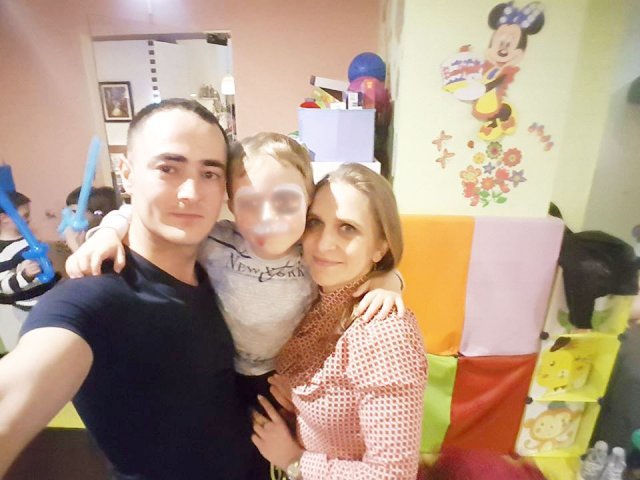 Cum să mori cu zile în spitalele românești. Copil de 7 ani, decedat din cauză că nu a primit ajutor la timp. Defibrilatorul, cărat 5 etaje, în 40 de minute