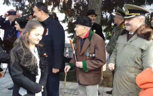 Un veteran în vârstă de 100 de ani, ignorat complet la manifestările de Ziua Națională VIDEO