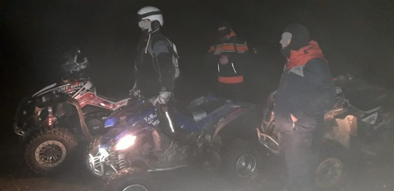 Rătăciți pe munte, salvați de jandarmii montani