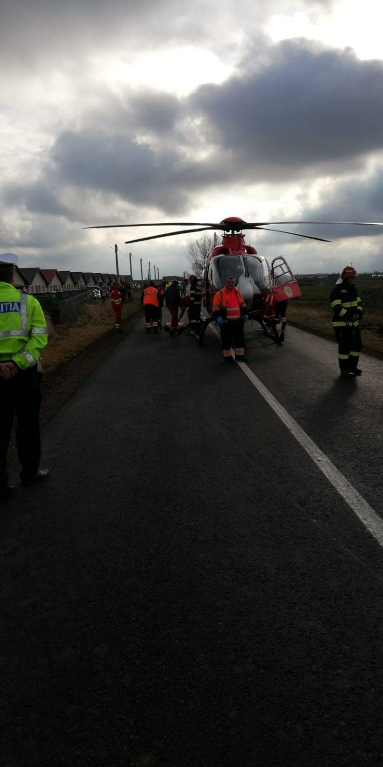 Accident cu mai multe victime lângă Timișoara!  A fost chemat elicopterul SMURD. O persoană a decedat