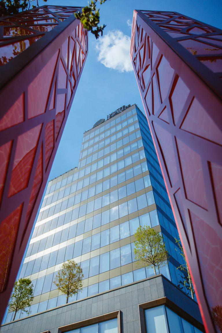 Compania Ness a închiriat peste 4.100 mp în UBC 0, cea mai înaltă clădire de birouri din România, dezvoltată în Iulius Town Timișoara