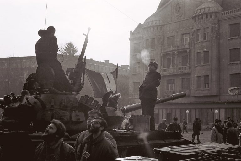 Doliu în Timișoara. Ziua în care s-a murit pentru libertate