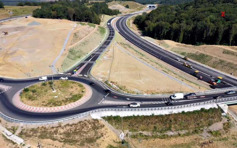 Traficul rutier pe Lotul 3 din Autostrada A1 Lugoj – Deva ar urma să fie deschis luni cu restricții de viteză și de tonaj