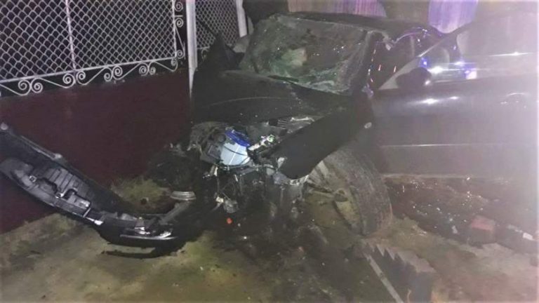 Tragedie pe șosea: o tânără a decedat și alte persoane sunt grav rănite / VIDEO