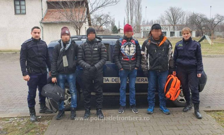 Nepalezi prinși la granița cu Serbia