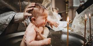 Bebeluş intoxicat cu fum în timpul botezului. Alte patru persoane au ajuns la spital
