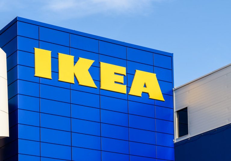 Dulapul „ucigaș” de la IKEA a crescut numărul victimelor. Mai mulți copii au murit după ce o comodă a căzut peste ei
