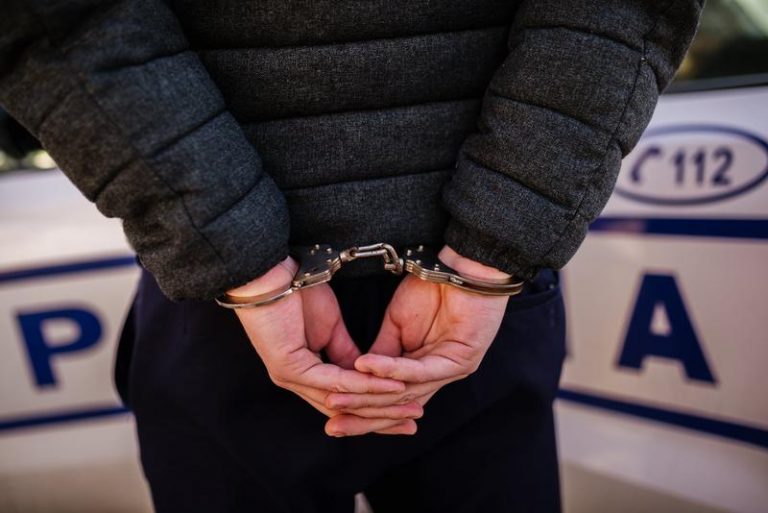 Bărbat, reținut pentru că și-ar fi violat fiul minor. Autoritățile române, sesizate despre caz de… FBI