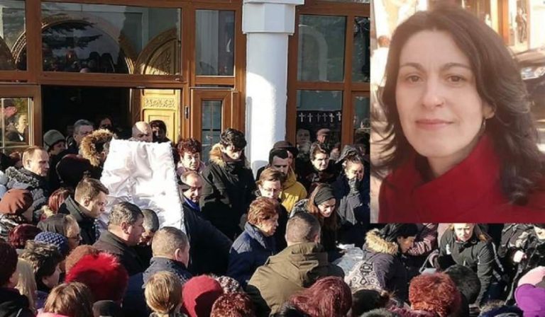 Sute de oameni cer dreptate pentru Mihaela, decedată după o bătaie aplicată de soțul polițist/ VIDEO