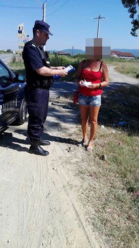Tinere prostituate, amendate de jandarmii cărășeni