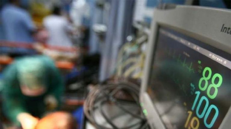 Copilul de 4 ani intrat în comă după anestezie este în moarte cerebrală