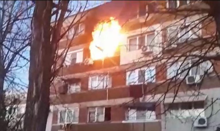Explozie într-un bloc: Peste 100 de persoane afectate