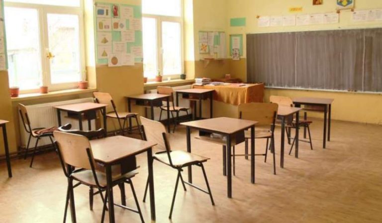 O școală din vest, închisă din cauza numărului mare de elevi bolnavi de varicelă
