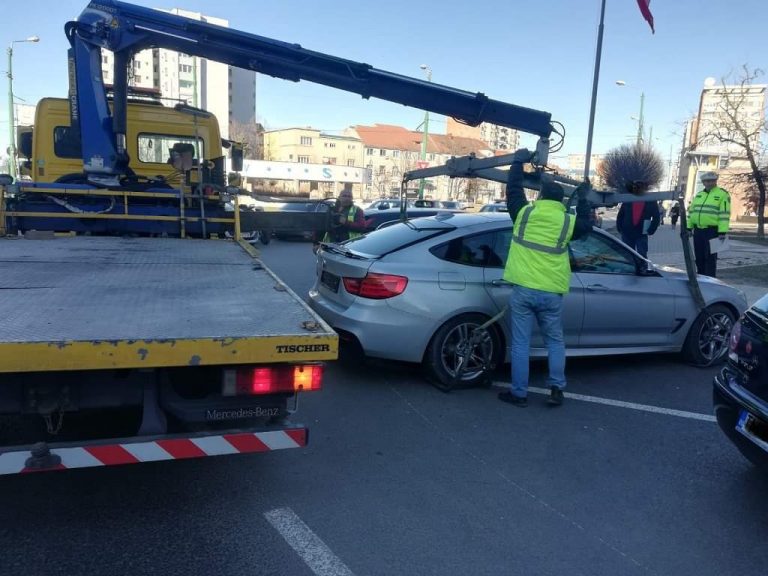 Și-a ascuns numele în portbagajul mașinii, în speranța că va scăpa de amendă