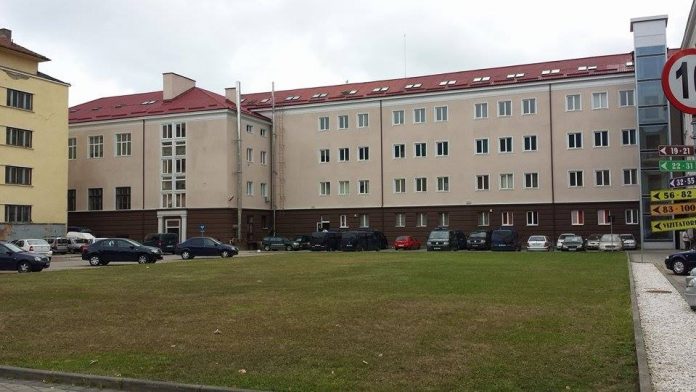 universitate_77166400