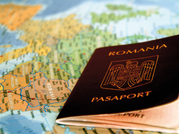Eliberarea de pașapoarte se suspendă pentru o lună. În ce condiții stricte se poate obține, totuși, documentul