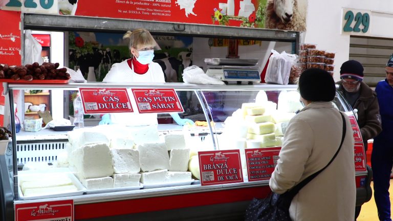 Comerțul cu brânzeturi se mută, și el, în on-line FOTO-VIDEO