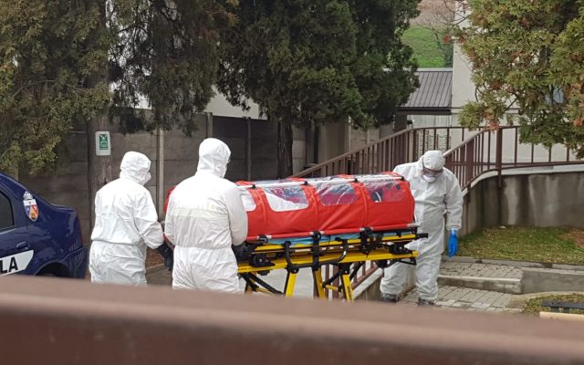 O femeie din Timiș a decedat, infectată fiind cu coronavirus