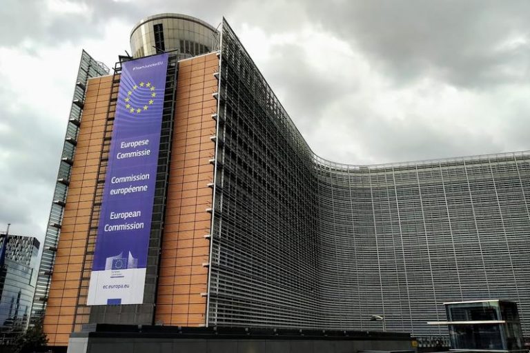 Comisia Europeană direcționează către România peste 1 miliard de euro pentru criza coronavirusului