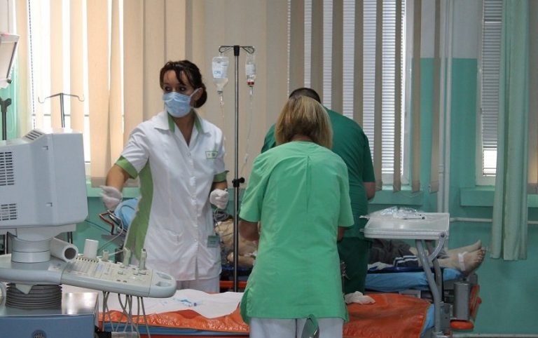 Continuă demisiile în bloc. Opt medici pleacă de la Spitalul Județean Arad, iar peste 80 de angajaţi şi-au luat concediu medical