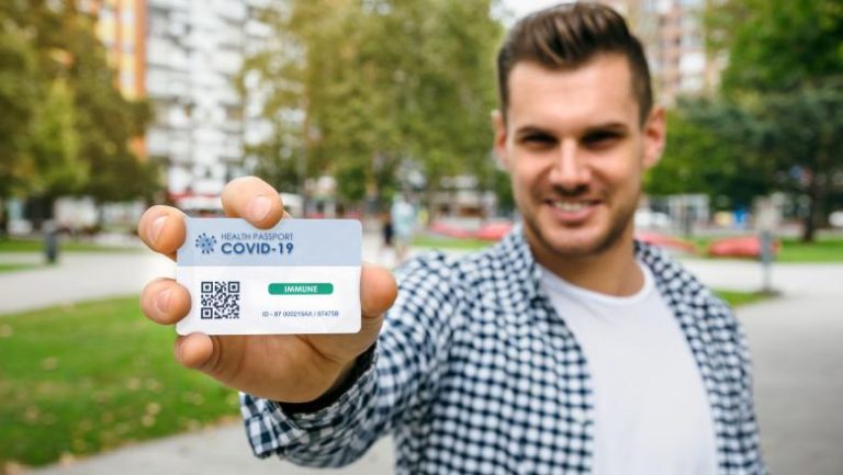 Cum se va călători în Uniunea Europeană. Pașapoarte Covid-19 și coridoare de călătorie