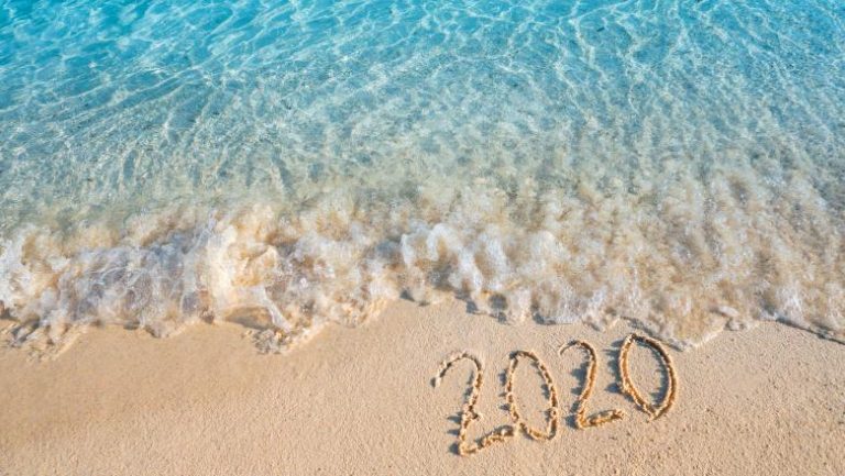 Până când vor putea fi folosite voucherele de vacanță din acest an