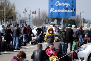Încă două zboruri charter cu muncitori sezonieri, programate astăzi din Sibiu spre Germania