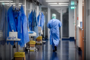 Scade numărul persoanelor infectate. 11.187 au fost declarate vindecate şi externate