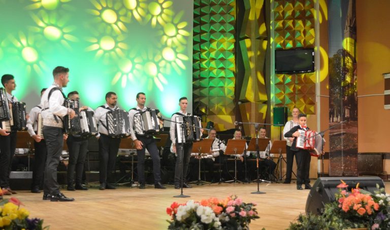 Tinerii artiști sunt chemați la afirmare