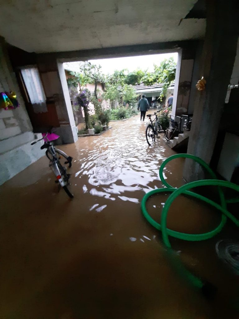 Situația localităților afectate de inundații, în Caraș-Severin